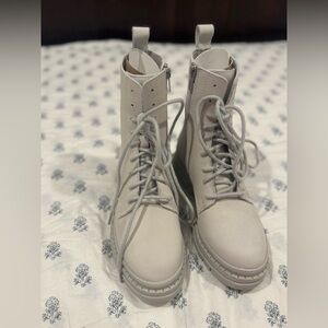 Steve Madden Gray Lace-Up Combat Boots